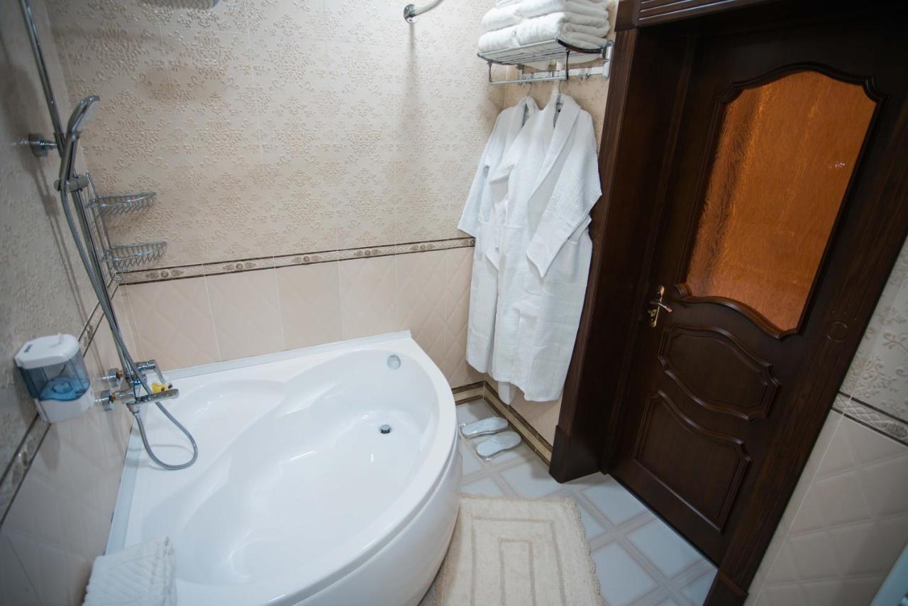 Caravan Castle Boutique Hotel Bukhara Esterno foto